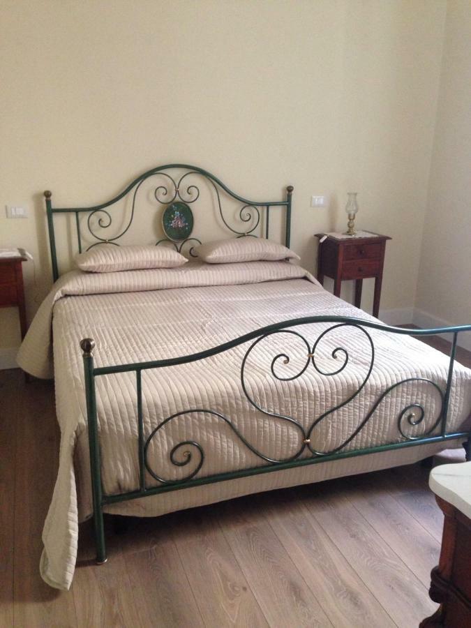 Appartement Residenza D'Aste à Albenga Extérieur photo