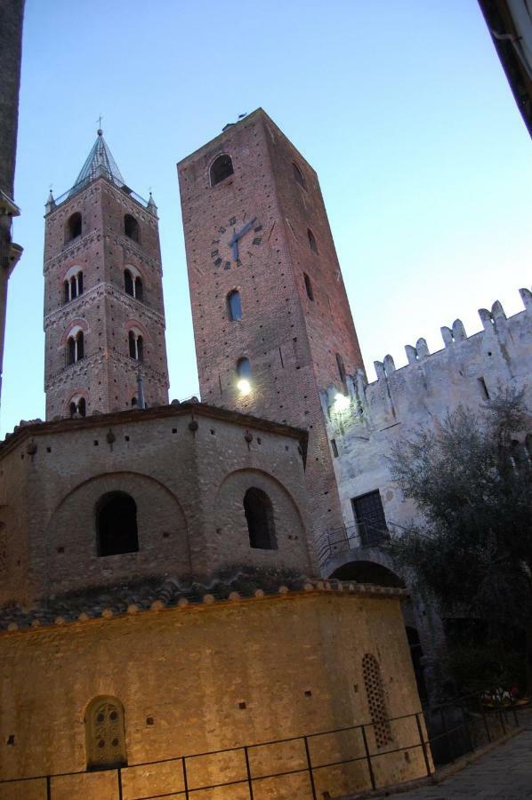 Appartement Residenza D'Aste à Albenga Extérieur photo